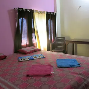 Ma Vishalakshi Paying Varanasi